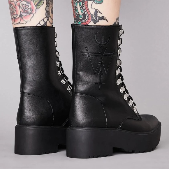 Widow Hateful Prayers Combat Boots - Picture 6 of 7